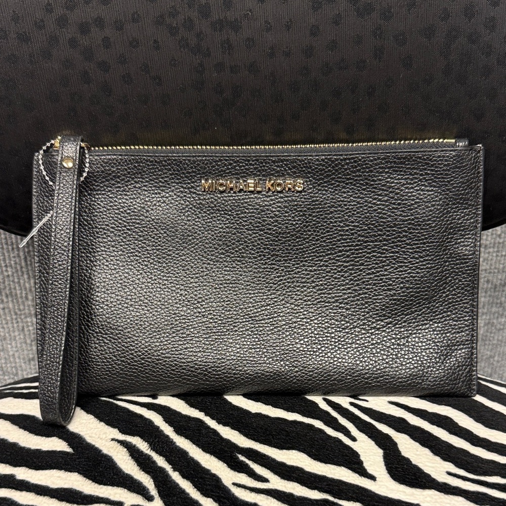 Michael Kors Black Jet Set Wristlet Wristlet